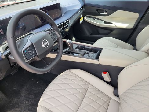 New 2026 Nissan Sentra SL w/ Floor Mat Package FWD image 9