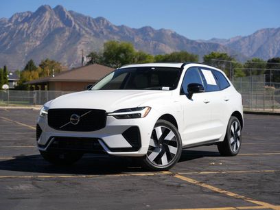 Used 2025 Volvo XC60 T8 Plus w/ Protection Package Premier