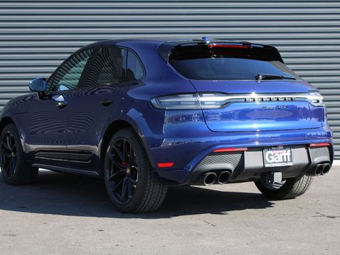 Certified 2024 Porsche Macan GTS image 3
