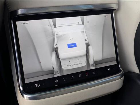 Used 2023 Tesla Model X AWD/4WD image 17