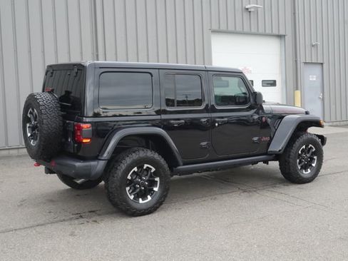 Used 2024 Jeep Wrangler Unlimited Rubicon AWD/4WD image 12