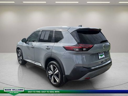 Used 2021 Nissan Rogue SL w/ Premium Package AWD/4WD image 4