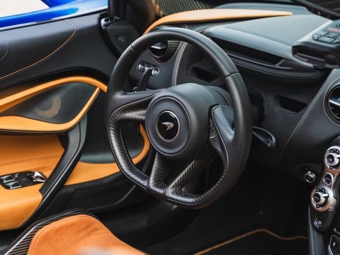 Used 2022 McLaren 765LT RWD image 63