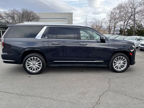 Certified 2023 Cadillac Escalade ESV Premium Luxury w/ Performance Package image 8