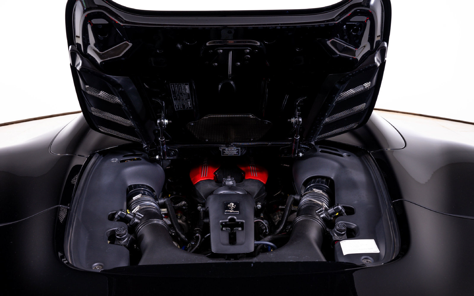 Used 2018 Ferrari 488 Spider RWD image 14