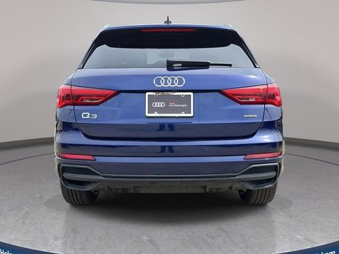 Used 2025 Audi Q3 2.0T Premium AWD/4WD image 7