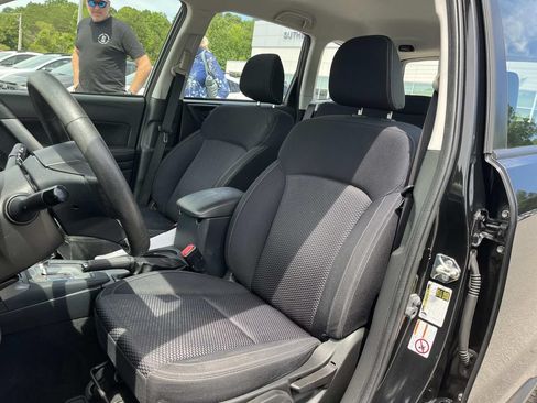 Used 2018 Subaru Forester 2.5i w/ Alloy Wheel Package AWD/4WD image 25