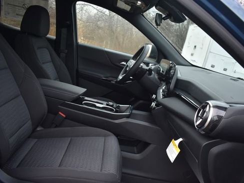 New 2026 Chevrolet Equinox LT w/ LPO, Floor Liner Package image 14