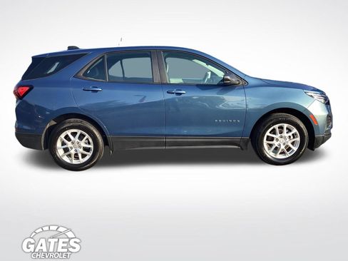 Used 2024 Chevrolet Equinox LS FWD image 10
