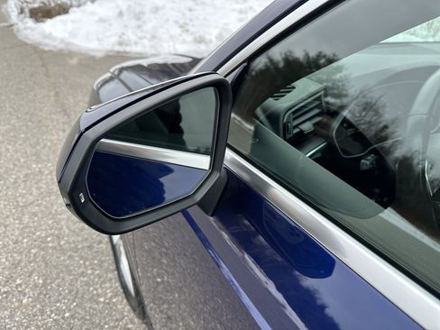 Used 2021 Audi Q3 2.0T Premium Plus w/ Premium Plus Package image 10