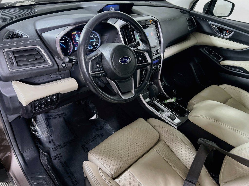 Used 2022 Subaru Ascent Limited w/ Technology Package AWD/4WD image 9