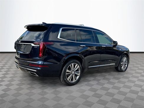 Used 2021 Cadillac XT6 Premium Luxury image 6