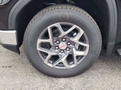 New 2026 GMC Sierra 1500 SLT w/ SLT Premium Package image 15