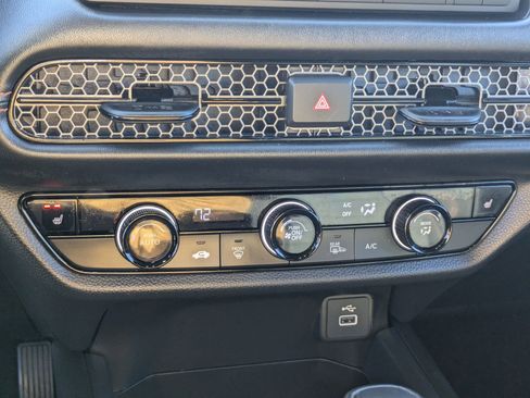 Certified 2023 Honda HR-V Sport image 24