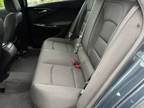 Used 2020 Chevrolet Malibu LS FWD image 12