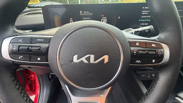 Used 2025 Kia K5 GT-Line AWD/4WD image 21