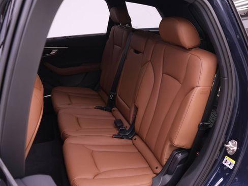 New 2026 Audi Q7 2.0T Premium Plus AWD/4WD image 13