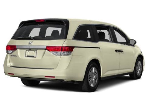Used 2015 Honda Odyssey LX image 2