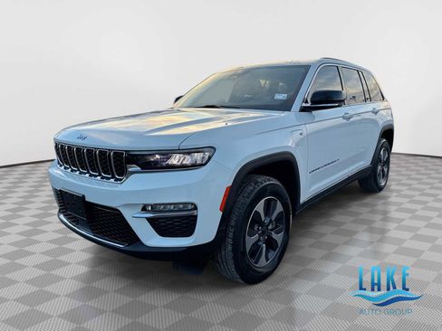 Used 2022 Jeep Grand Cherokee Limited 4xe image 1