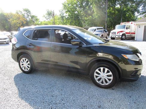 Used 2016 Nissan Rogue S AWD/4WD image 7