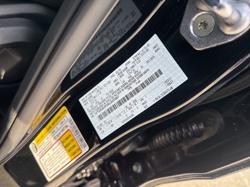 Used 2025 Ford Ranger XLT w/ Trailer Tow Package image 35