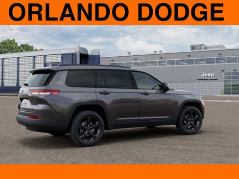 New 2025 Jeep Grand Cherokee L Altitude RWD image 4