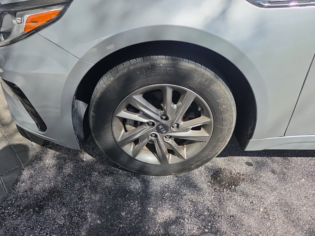 Used 2019 Kia Optima LX FWD image 7