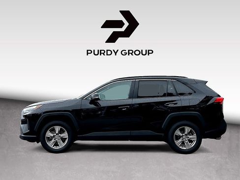 Used 2025 Toyota RAV4 XLE FWD image 5