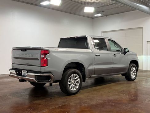 Used 2024 Chevrolet Silverado 1500 LT AWD/4WD image 24