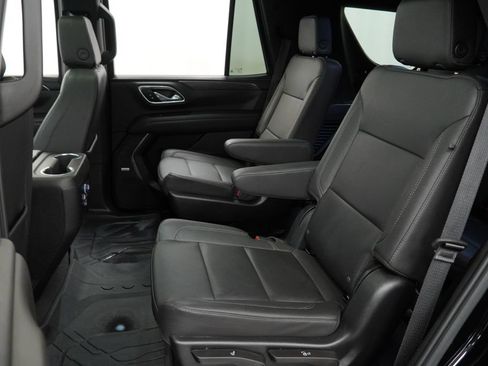 Certified 2023 Chevrolet Tahoe Z71 w/ Luxury Package AWD/4WD image 13