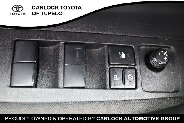 Used 2026 Toyota Corolla LE FWD image 17