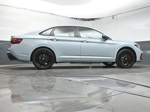 New 2026 Volkswagen Jetta GLI Autobahn FWD image 37
