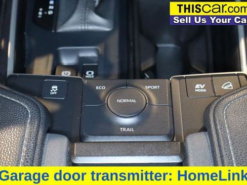 Used 2024 Toyota Grand Highlander XLE AWD/4WD image 24