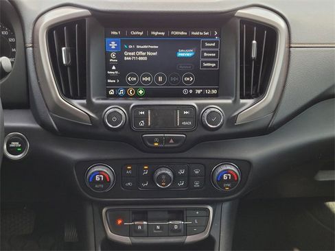 Used 2024 GMC Terrain AT4 image 13