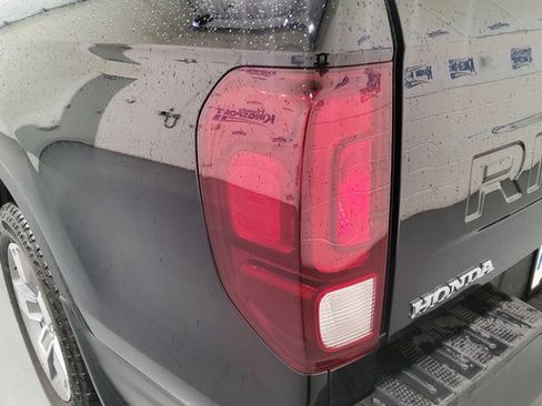Used 2025 Honda Ridgeline RTL image 11