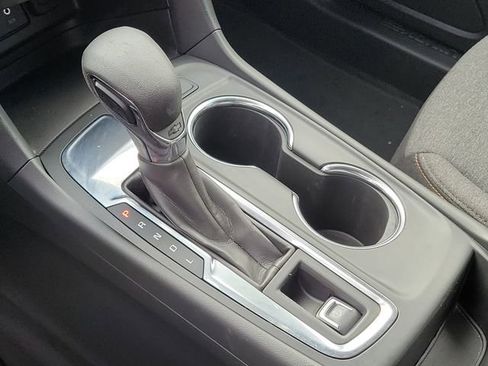 Certified 2023 Chevrolet Equinox LT FWD image 33
