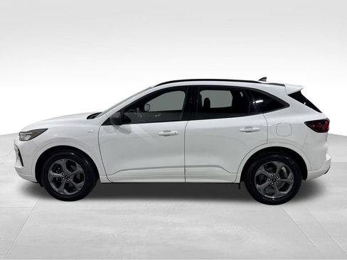 Used 2023 Ford Escape ST-Line AWD/4WD image 15