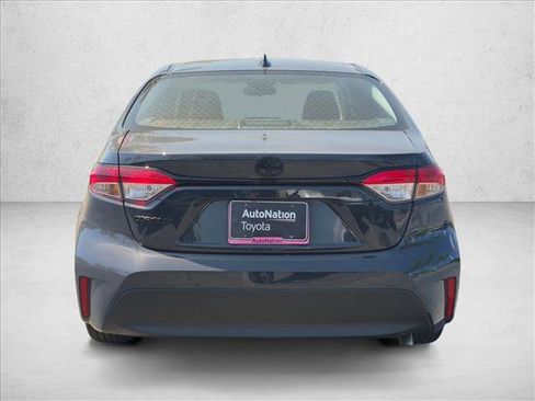 Certified 2025 Toyota Corolla LE FWD image 7
