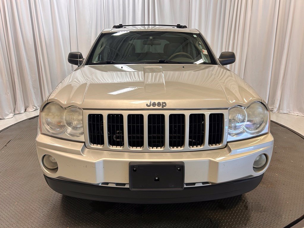 Used 2007 Jeep Grand Cherokee Laredo w/ Sun/Sound Group AWD/4WD image 23