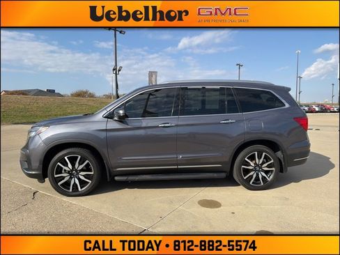 Used 2021 Honda Pilot Touring image 19