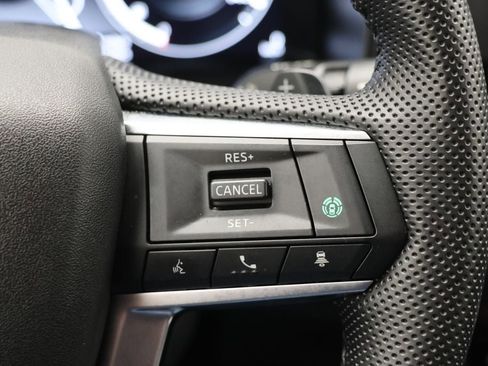 Used 2023 Mitsubishi Outlander SEL image 21