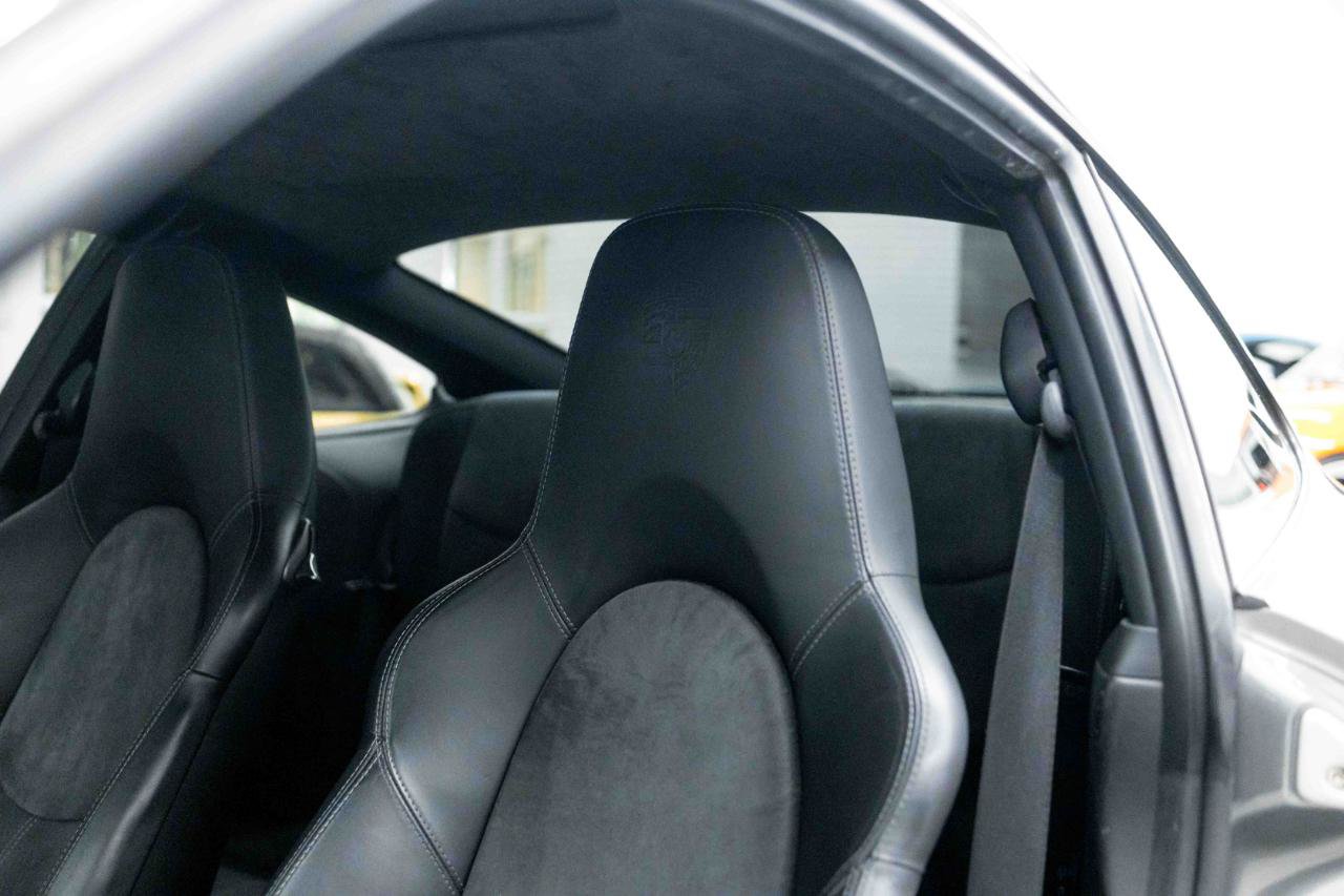 Used 2011 Porsche 911 Carrera GTS RWD image 38