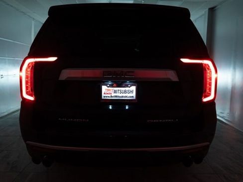 Used 2023 GMC Yukon XL Denali image 41
