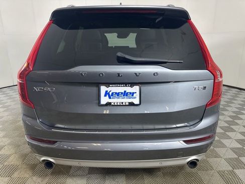 Used 2018 Volvo XC90 T5 Momentum w/ Convenience Package AWD/4WD image 6