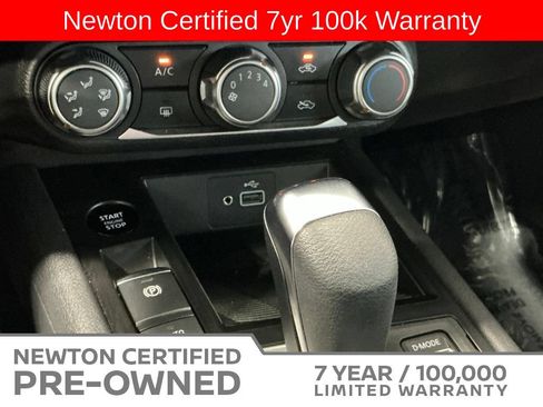 Used 2025 Nissan Kicks S FWD image 23