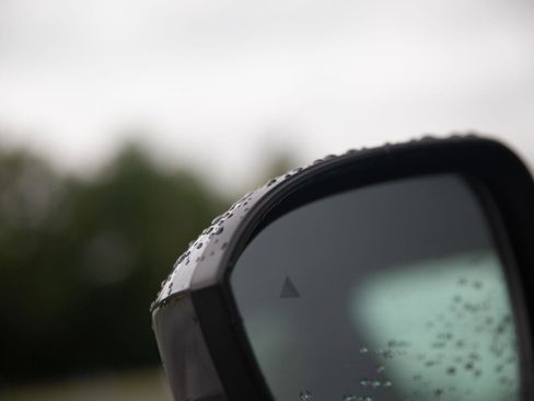 Used 2023 Nissan Rogue SV image 10