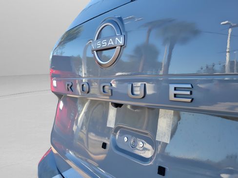 New 2026 Nissan Rogue SV image 8