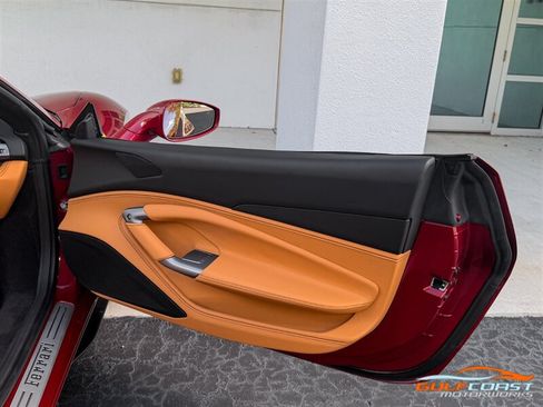 Used 2023 Ferrari F8 Tributo RWD image 37
