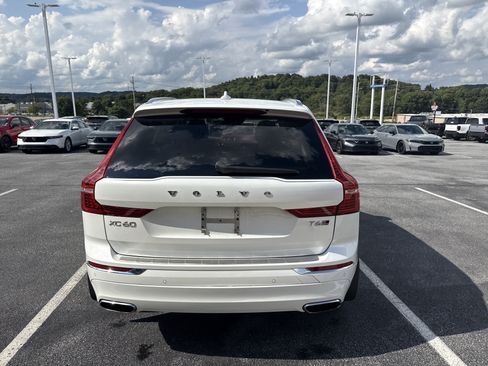 Used 2018 Volvo XC60 T6 Inscription w/ Luxury Seat Package AWD/4WD image 4