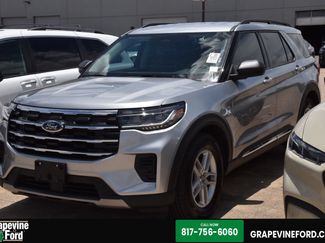 Certified 2025 Ford Explorer Active RWD video 1